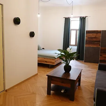 The Industrique Home - 3 Bedroom Apartment Timisoara Exterior photo